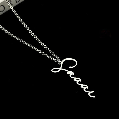 collier prénom vertical argent