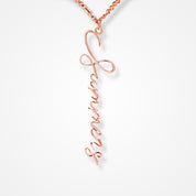 collier prenom vertical en or rose